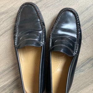 Weejuns Black Penny Loafers